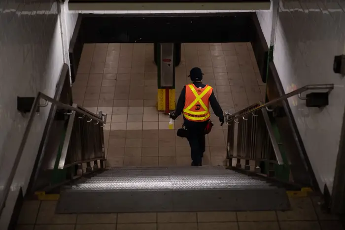 Inside the Atlantic Avenue subway system, minutes before the MTA kicks off the overnight shutdown